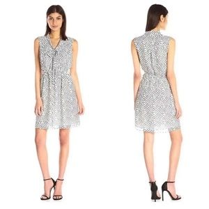 100% Polyester 
Elastic waistline 
Pit to pit 18" shoulder to hem 36"